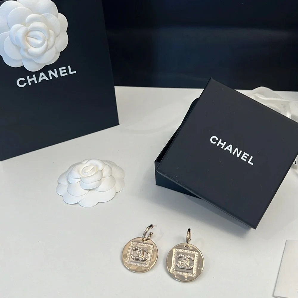 CHANEL Earrings Gold and Crystal 1.1/8” Pendant - Picture 5 of 5